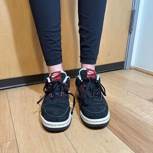 Nike Black & Red Low-Top Sneakers